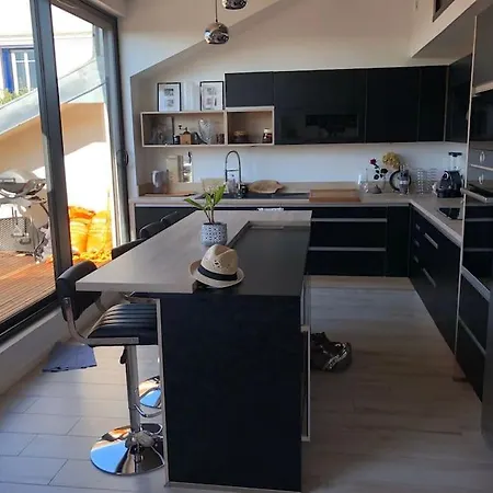 Superbe Loft Climatise Avec Terrasse A 4 Km Jo * Suresnes